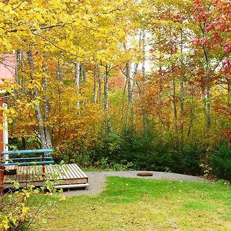 New Glasgow Highlands Campground Cabins Buitenkant foto