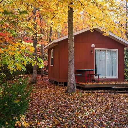New Glasgow Highlands Campground Cabins Buitenkant foto