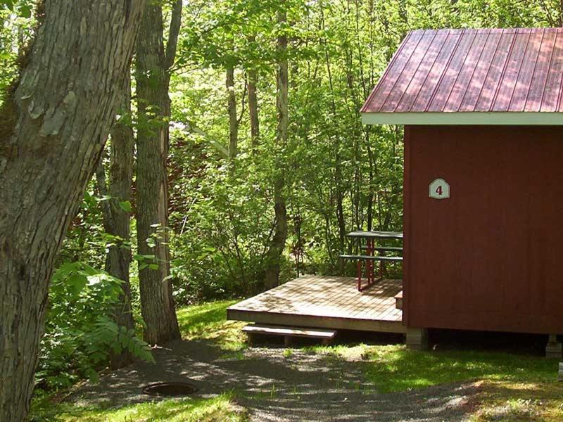 New Glasgow Highlands Campground Cabins Buitenkant foto